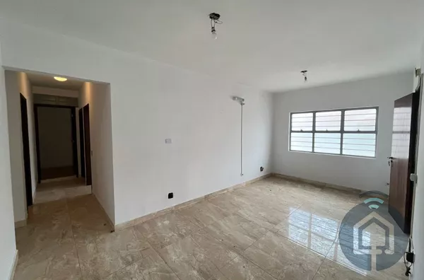 Imóvel Comercial no Centro de São Roque - Espaço e Visibilidade