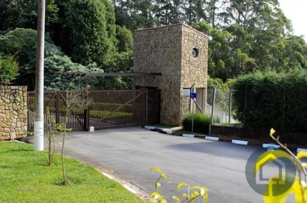 Terreno em condomínio fechado 