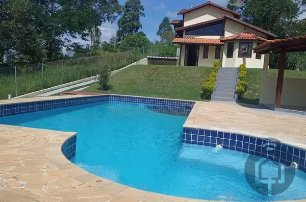 Condomínio Fechado em São Roque: Descubra a Tranquilidade Dessa Residência