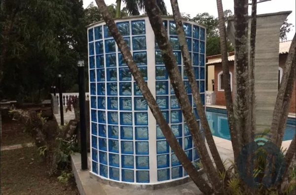 Chácara dos Sonhos em Araçoiaba da Serra – Completa e Porteira Fechada