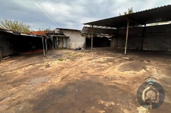 Terreno Comercial no Jardim Villaça – 350 m²