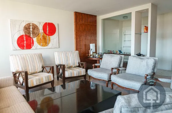 Apartamento à venda no Forest Hill