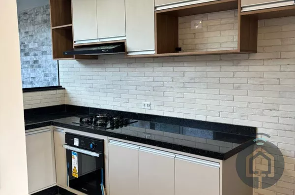 Sobrado para venda, 3 quarto(s) em São Roque