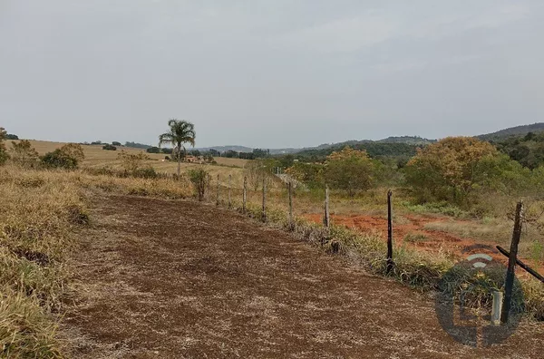 Terreno à Venda na Estrada do Vinho – São Roque