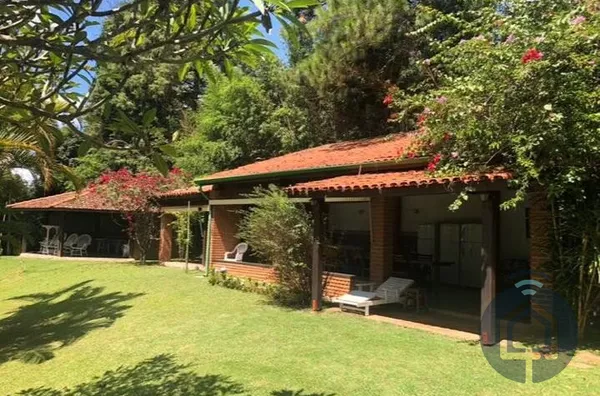 Linda propriedade completa e acolhedora!