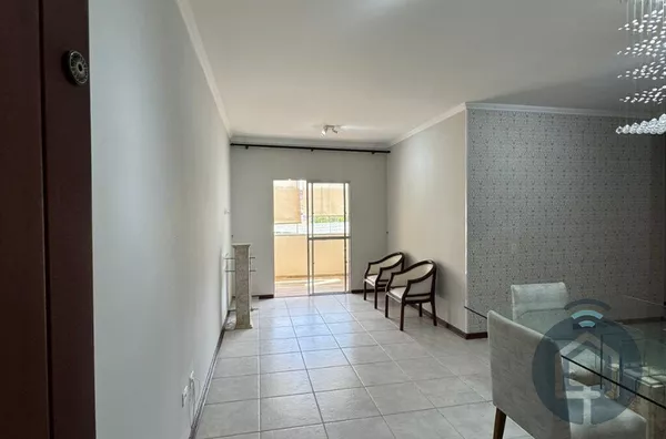 Apartamento de 100m² semi mobiliado com suíte e 2 vagas – pronto para morar!