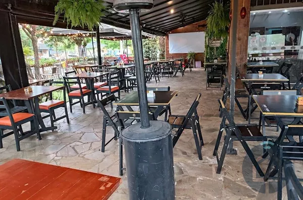 Excelente Salão Comercial para Locação em São Roque!