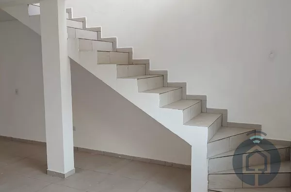 Bem-vindo ao Seu Refúgio: Sobrado Novo e Pronto para Morar!