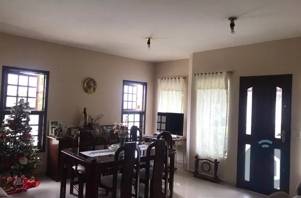 Casa ampla no Centro