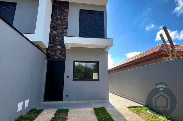 Elegância e Tecnologia em Sobrado de Alto Padrão