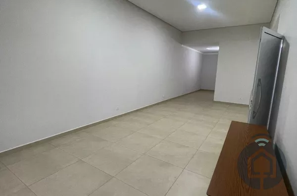 Casa para venda  e aluguel  com 3 quarto(s),  Vila Santa Rosália, São Roque