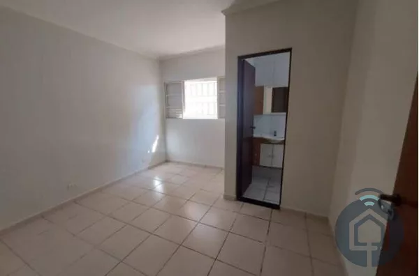 Versatilidade e Conforto: Casa Ideal para Residência ou Comércio