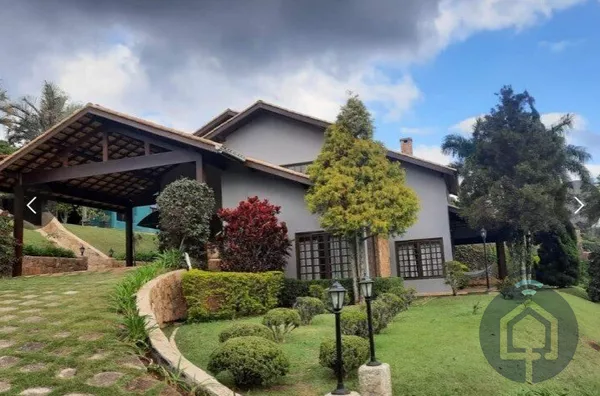 Fim de Semana Inesquecível em Linda Chácara com Piscina Climatizada