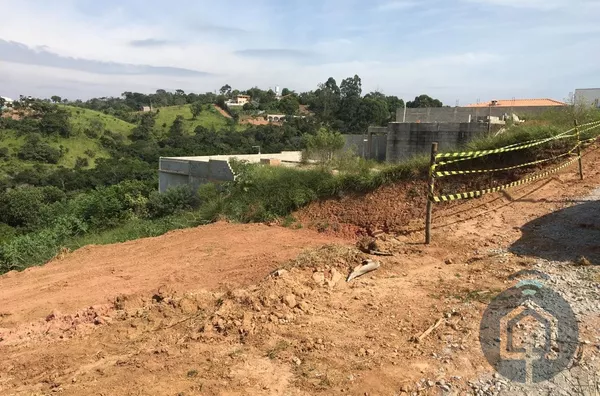 Terreno à Venda no Loteamento Costa do Sol – Mairinque/SP