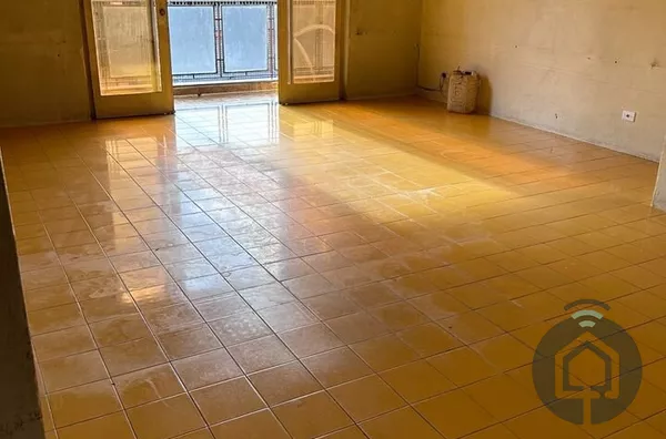 Investimento Versátil: Conforto Residencial e Potencial Comercial Unidos