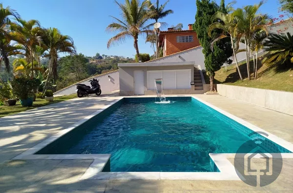 Casa em condomínio para , 9 quarto(s),  Porta Do Sol, Mairinque