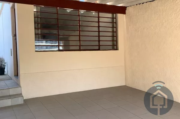Ótima Oportunidade! Sobrado para Locação na Avenida Bandeirantes!
