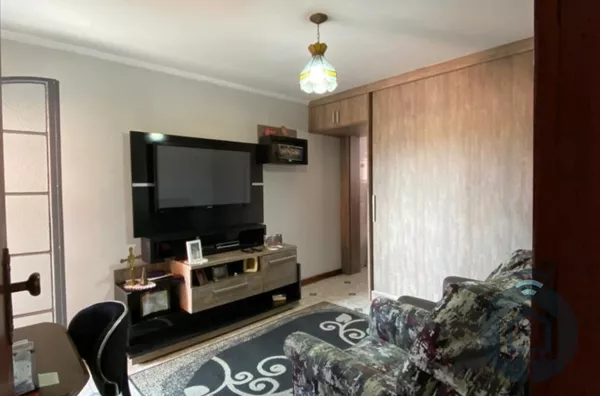 Excelente casa comercial no centro