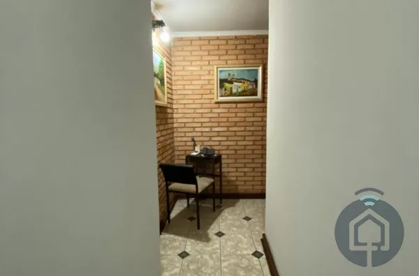 Excelente casa comercial no centro