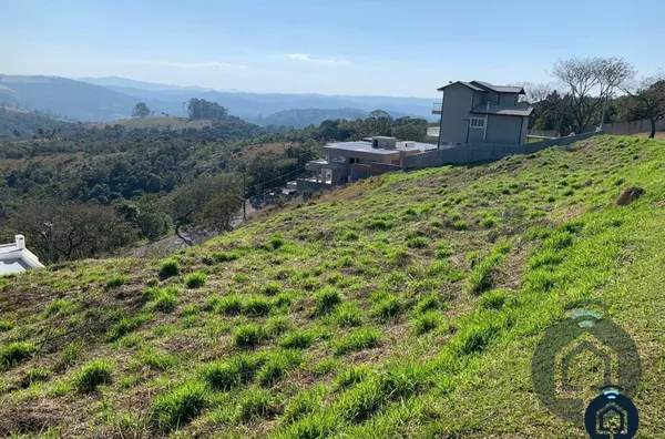 Terreno em condomínio fechado 