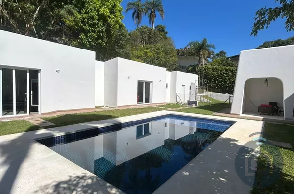 Casa Térrea Exclusiva no Patrimônio do Carmo com Lazer Completo e Terreno Amplo