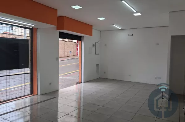 Sala comercial 40m² em São Roque para locação!!!