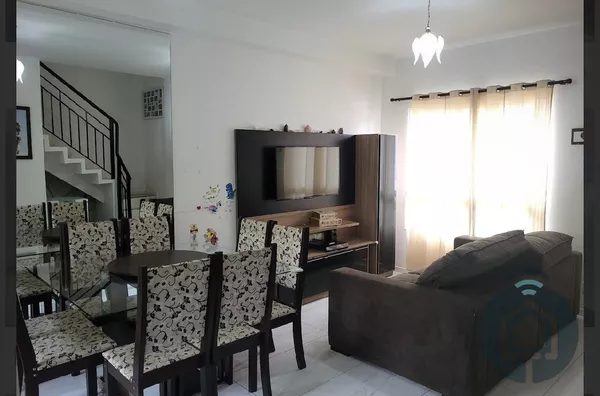 Casa em Condomínio à Venda no Taboão, São Roque