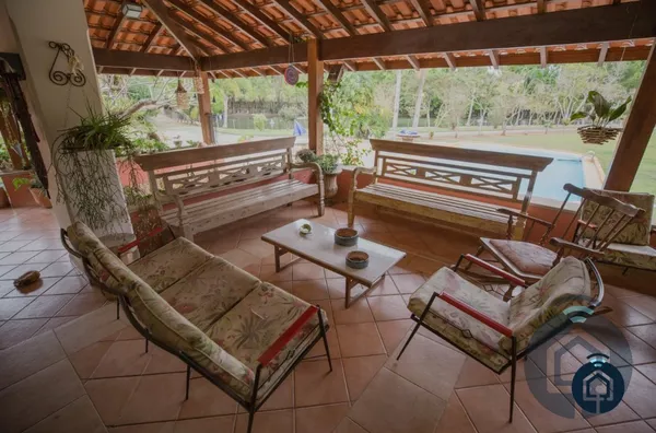 Sítio de alto padrão para investimento 