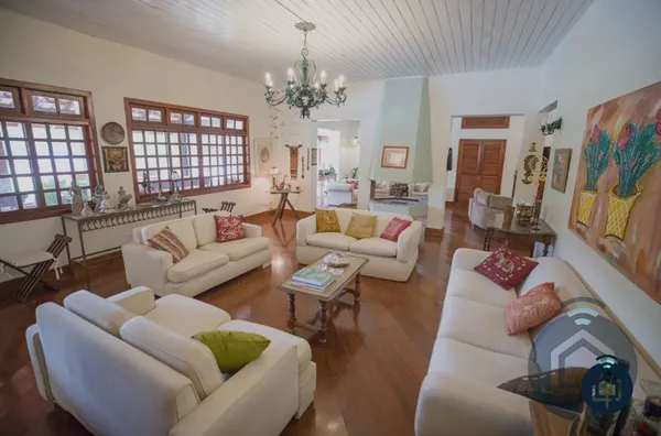 Sítio de alto padrão para investimento 