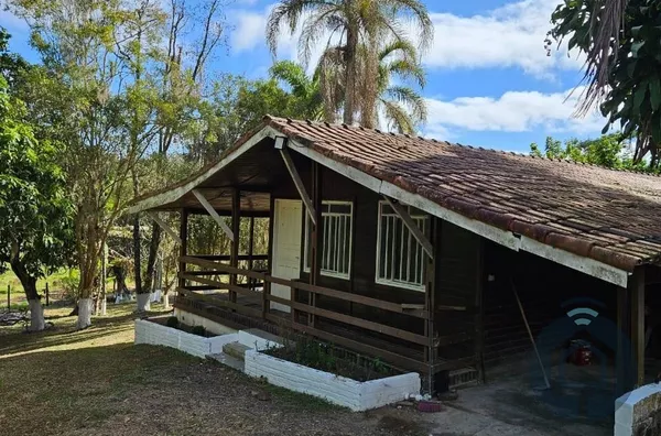 Chácara à Venda em Sebandilha, Mairinque: Conforto e Tranquilidade