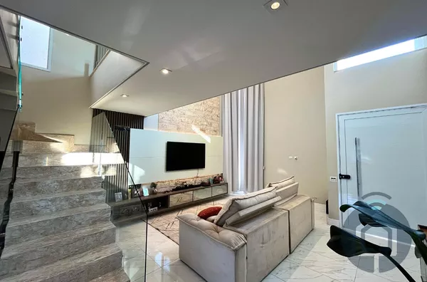  Elegância e privacidade em um dos melhores condomínios de São Roque!