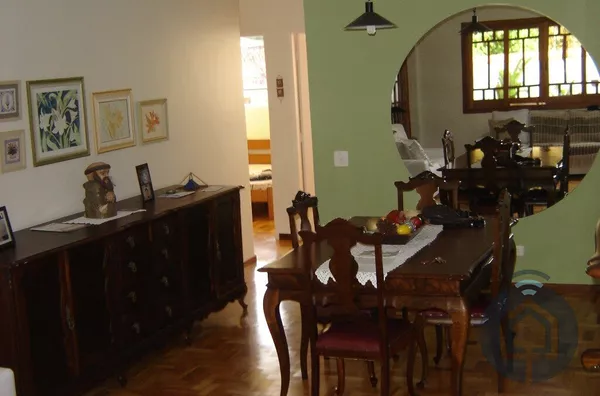 Casa térrea aconchegante em São Roque!