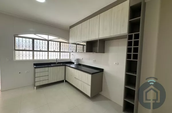 Casa à Venda no Centro de São Roque