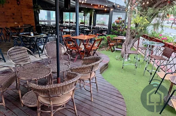 Excelente Salão Comercial para Locação em São Roque!