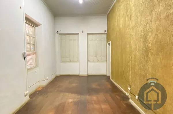 Casa para investimento comercial 