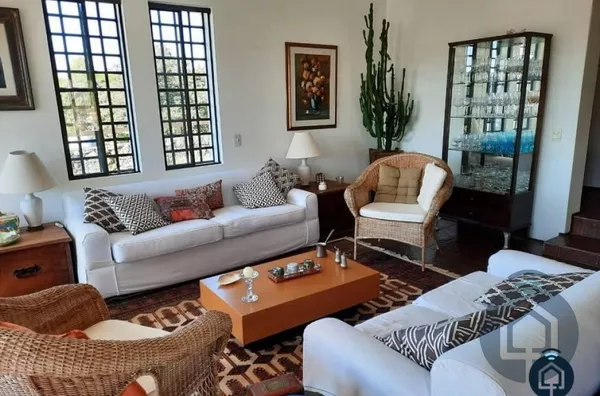 Casa em condomínio de alto padrão