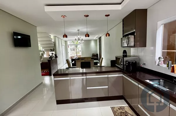 Casa em condomínio para venda, 4 quarto(s),  Jardim Boa Vista, São Roque