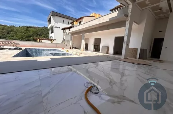 Casa para venda, 4 quarto(s),  Taipas De Pedras (mailasqui), São Roque