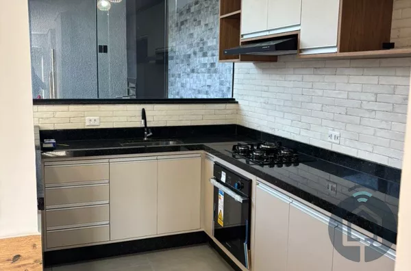 Sobrado para venda, 3 quarto(s) em São Roque