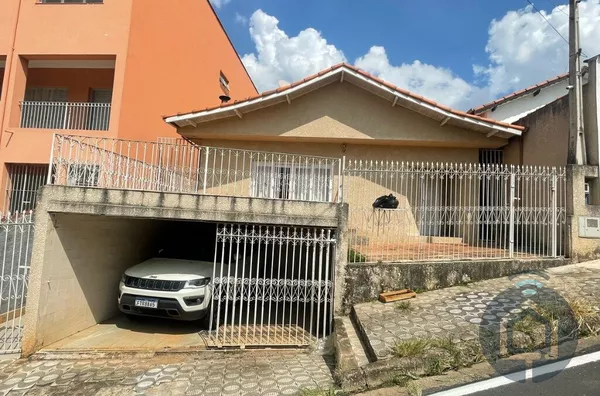 Casa para venda, 4 quarto(s),  Vila Irene, São Roque