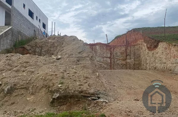 Excelente Terreno à Venda em Condomínio Fechado – Vargem Grande Paulista