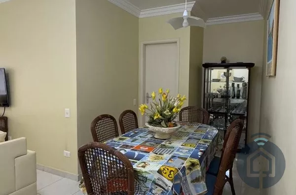 Apartamento Amplo na Praia da Enseada - Guarujá