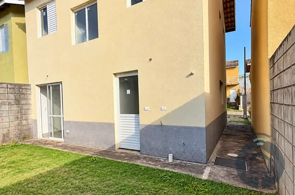 Casa em condomínio para venda, 3 quarto(s),  Vila Santo Antônio, São Roque