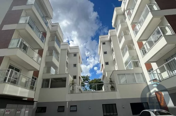 Apartamento à Venda com 3 Quartos em São Roque