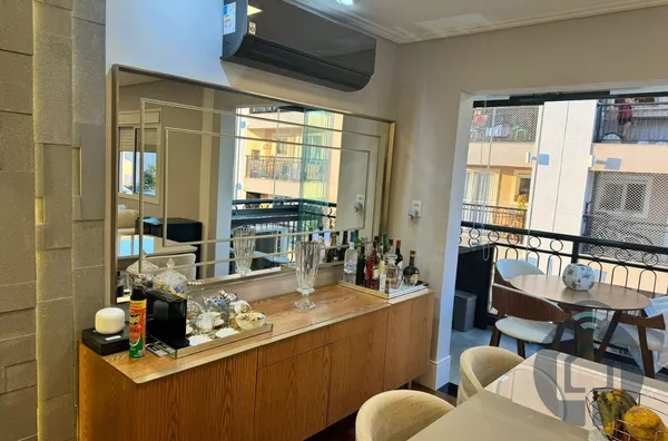 Sofisticação e Conforto em Cada Detalhe: Apartamento de Alto Padrão com Varanda Gourmet