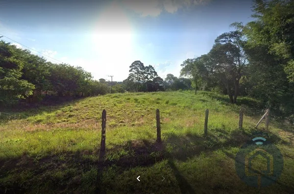 Explore o Seu Refúgio Ideal: Terreno Espetacular de 1.118 m² no Sereno Planalto Verde