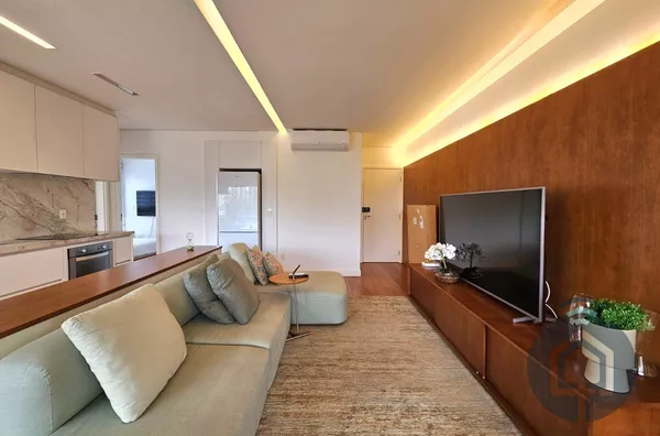 Conforto e sofisticação em edifício icônico com 2 suítes e 2 vagas