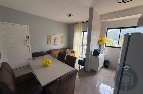 Apartamento para  e , 2 quarto(s),  Jardim Guaçu, São Roque