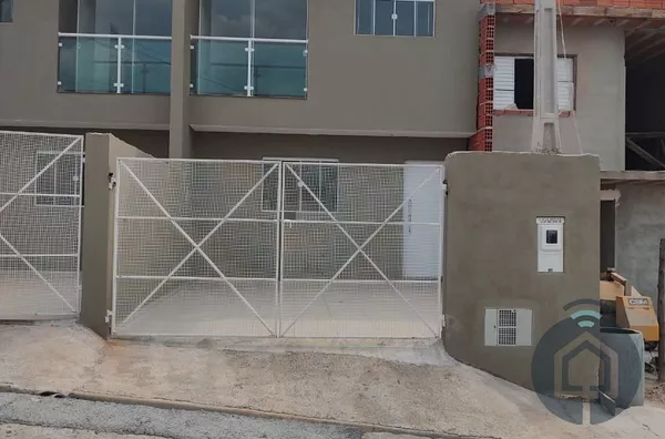 Bem-vindo ao Seu Refúgio: Sobrado Novo e Pronto para Morar!