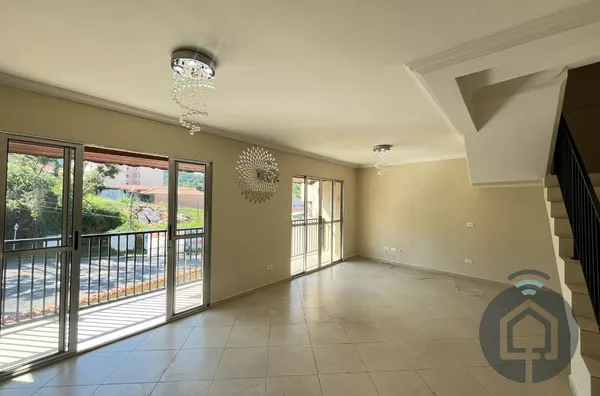 Amplo Sobrado para Locação e Venda!